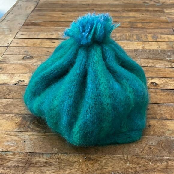 Vintage Donegal Design Knit Hat Mohair and Wool Blend Blue and Green Striped - Picture 4 of 9